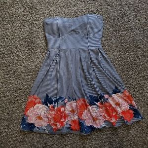 Strapless sundress
